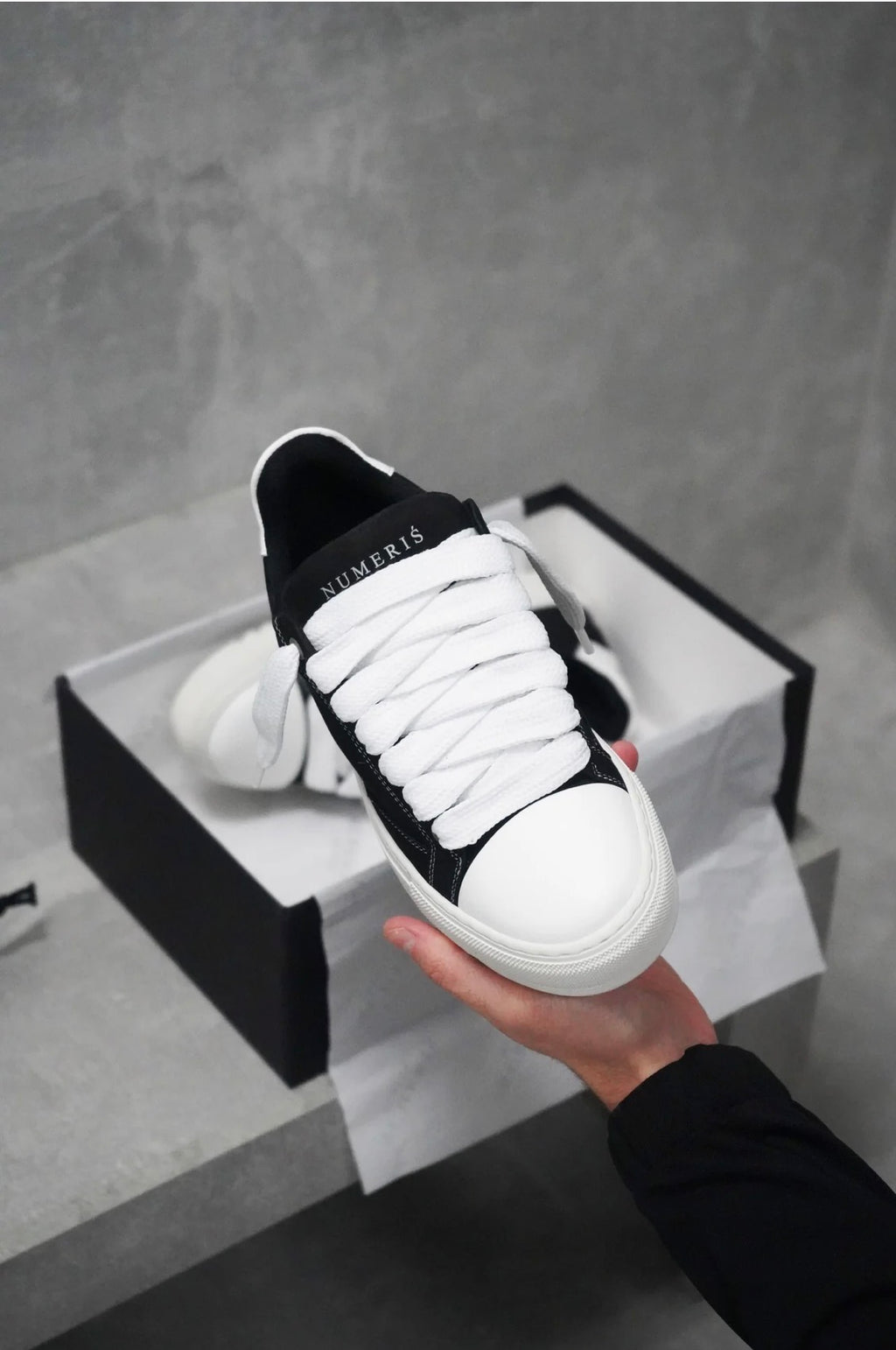 Atelier - Acrílico Negro